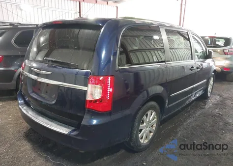 2015 Chrysler Town & Country Touring from USA, damaged, VIN 2C4RC1BG8FR608555